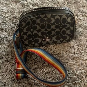 COACH crossbody bag in excellent conditions!